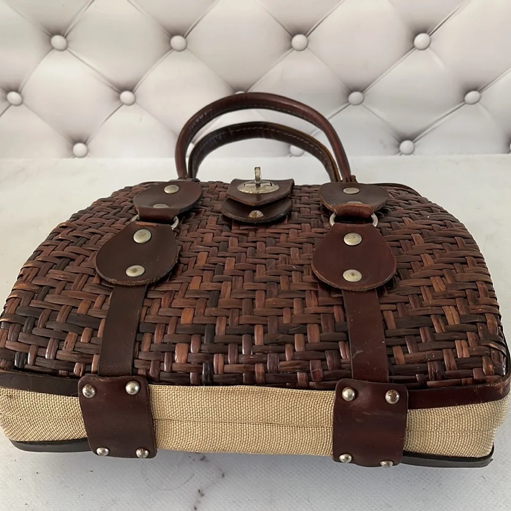 Vintage straw purse with Leather handles accent Color Brown Made in Spain - Picture 7 of 7